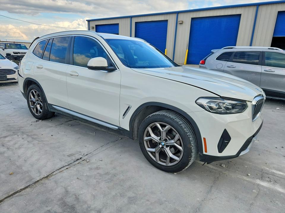 57367446 :رقم المزاد ، 5UX43DP00N9J81852 vin ، 2022 Bmw X3 مزاد بيع