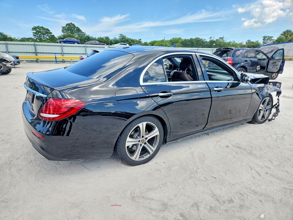 Продажа на аукционе авто 2018 Mercedes-benz E, vin: WDDZF4JB9JA480957, номер лота: 58140796