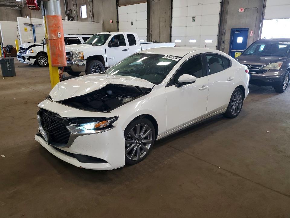 56602576 :رقم المزاد ، 3MZBPABM3PM357509 vin ، 2023 Mazda 3 مزاد بيع