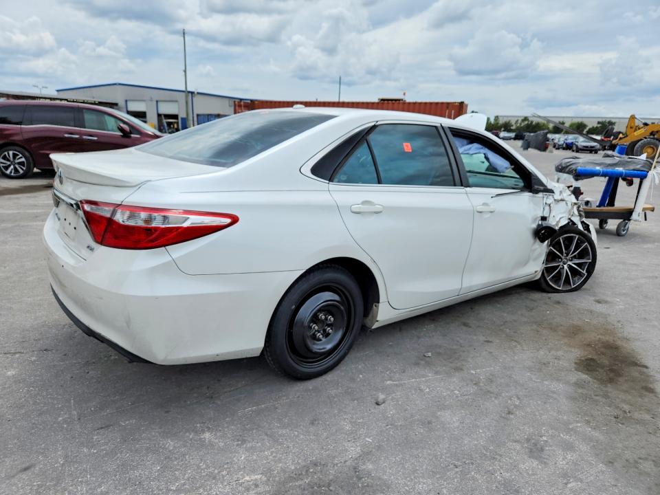 Продаж на аукціоні авто 2016 Toyota Camry, vin: 4T1BF1FK9GU243519, номер лоту: 55910656