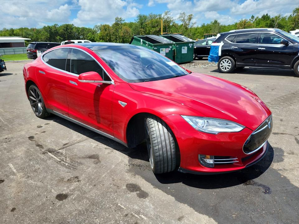 Продажа на аукционе авто 2013 Tesla Model S, vin: 5YJSA1DPXDFP26149, номер лота: 57543826