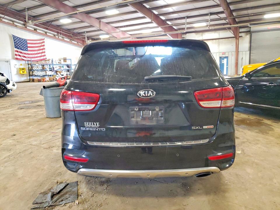 58264406 :رقم المزاد ، 5XYPKDA14GG022367 vin ، 2016 Kia Sorento مزاد بيع