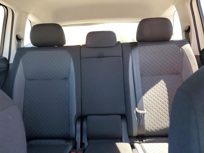 2018 Volkswagen Tiguan მანქანა იყიდება აუქციონზე, vin: 3VV1B7AX7JM009510, აუქციონის ნომერი: 56053026