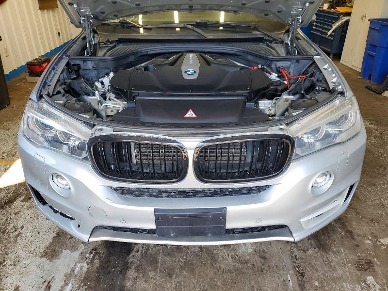 57145876 :رقم المزاد ، 5UXKR6C55F0J78857 vin ، 2015 Bmw X5 مزاد بيع