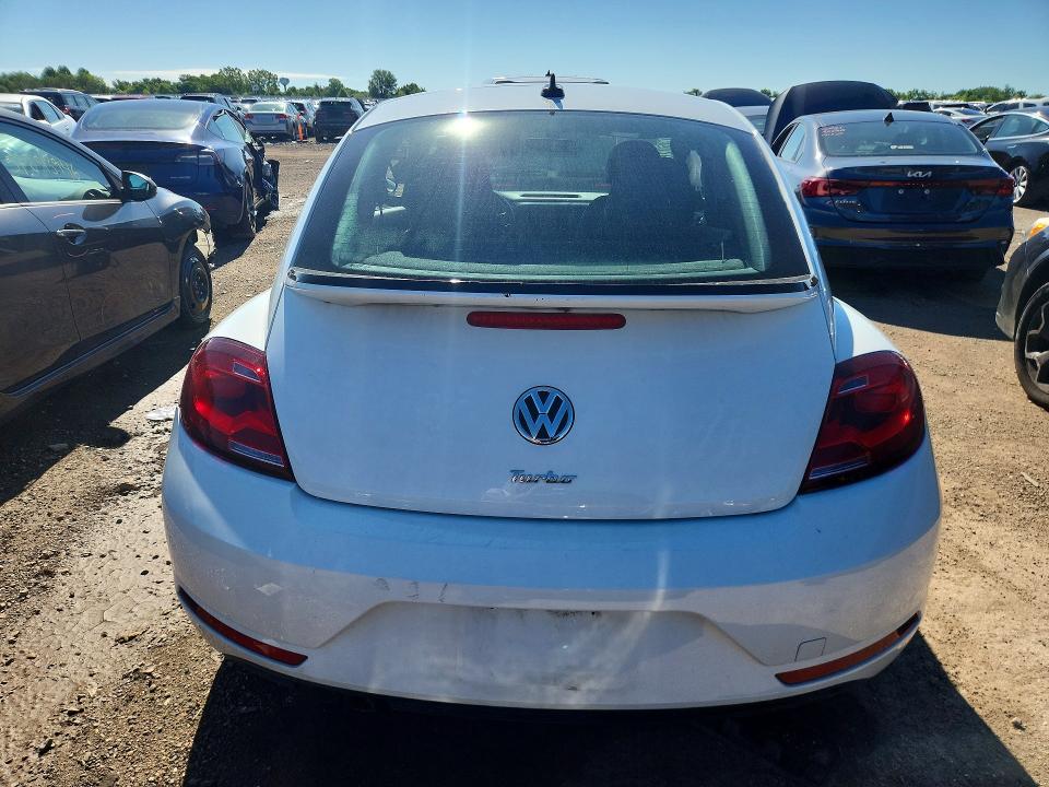 Aukcja sprzedaży 2018 Volkswagen Beetle, vin: 3VWFD7AT0JM709944, numer aukcji: 57360266