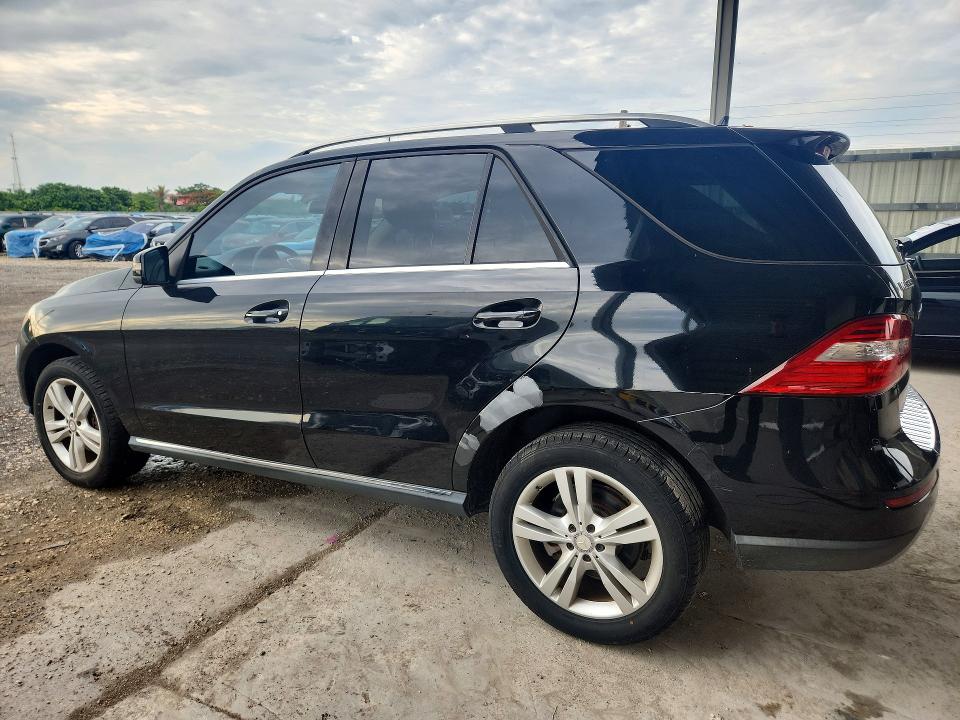 Продажа на аукционе авто 2015 Mercedes-benz Ml, vin: 4JGDA5JB2FA512188, номер лота: 55595636
