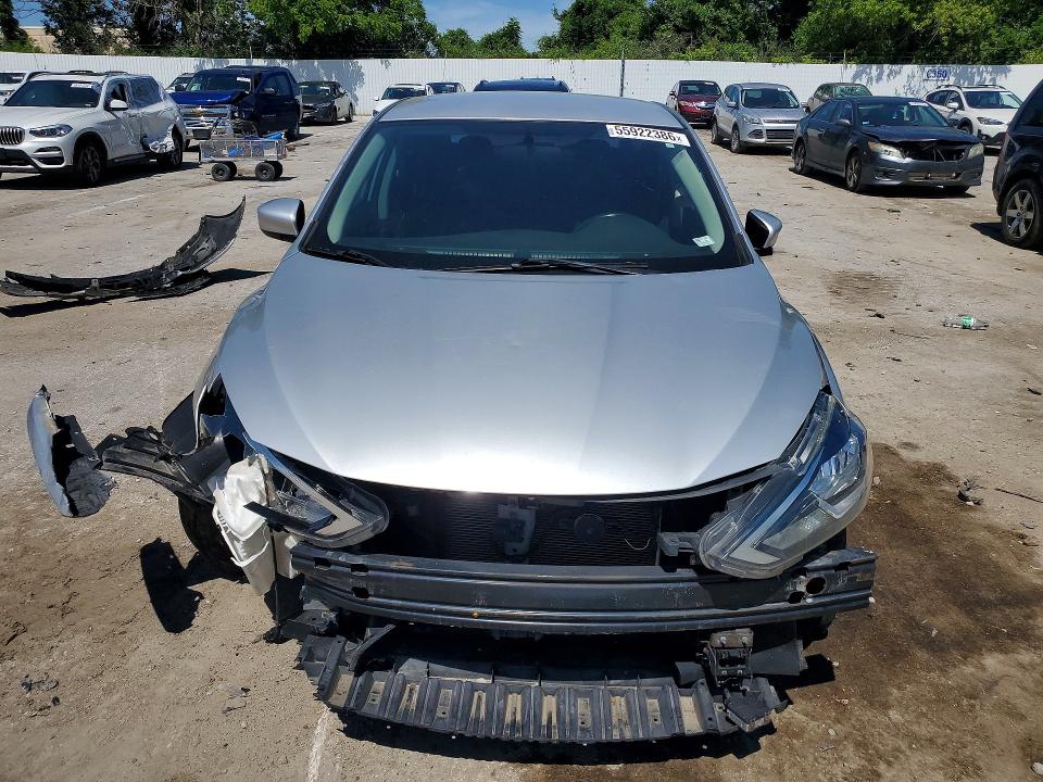 Продаж на аукціоні авто 2018 Nissan Sentra, vin: 3N1AB7AP3JY208130, номер лоту: 55922386