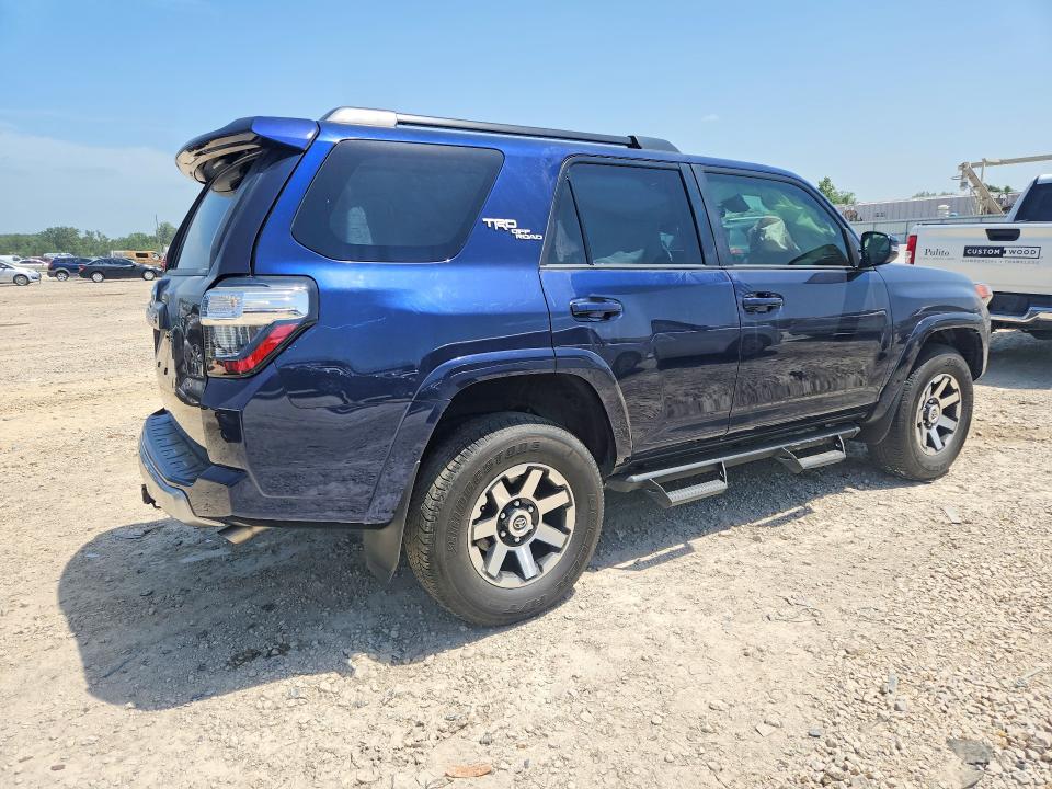 Продажа на аукционе авто 2023 Toyota 4runner, vin: JTERU5JR0P6185109, номер лота: 61012126