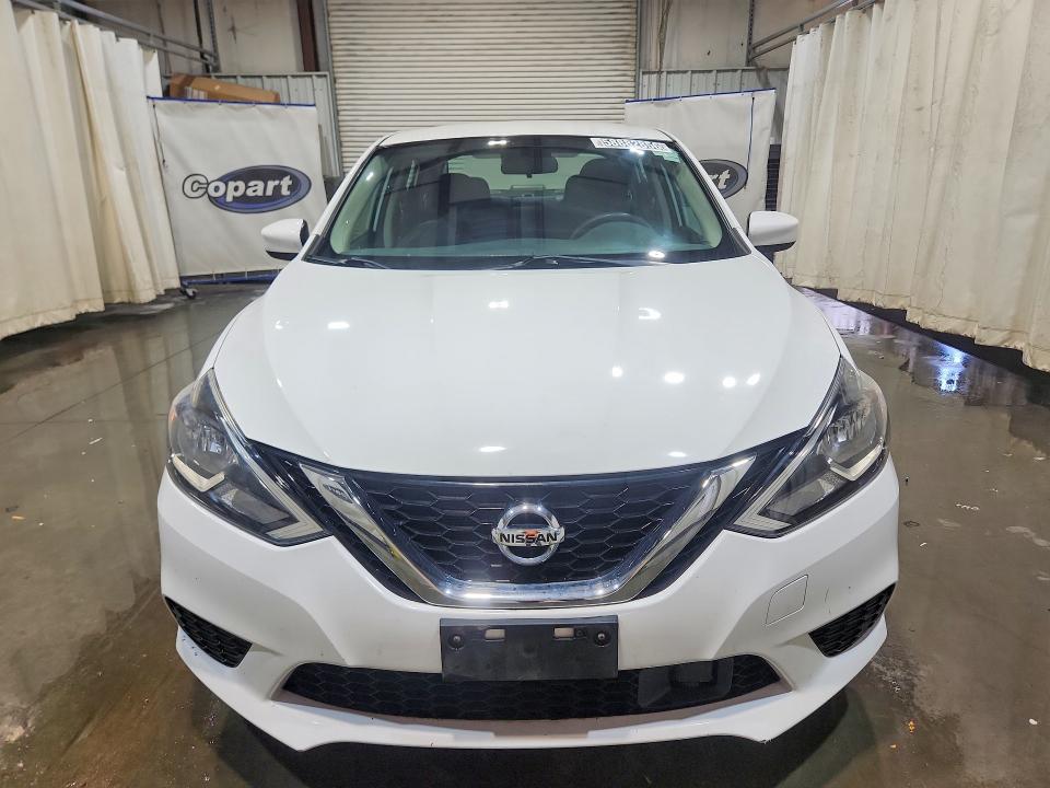 Продажа на аукционе авто 2018 Nissan Sentra, vin: 3N1AB7AP1JY265944, номер лота: 58882856