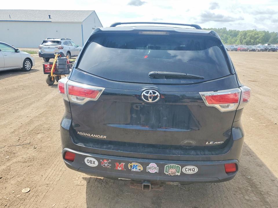 56515506 :رقم المزاد ، 5TDBKRFH7FS219256 vin ، 2015 Toyota Highlander مزاد بيع