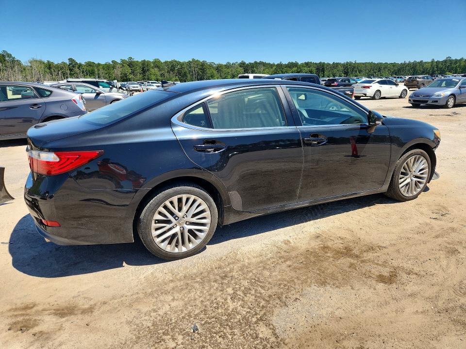 Продажа на аукционе авто 2015 Lexus Es, vin: JTHBK1GG4F2210771, номер лота: 55943826
