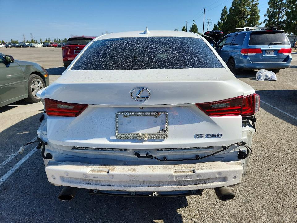 55804706 :رقم المزاد ، JTHBF1D24F5081412 vin ، 2015 Lexus Is مزاد بيع