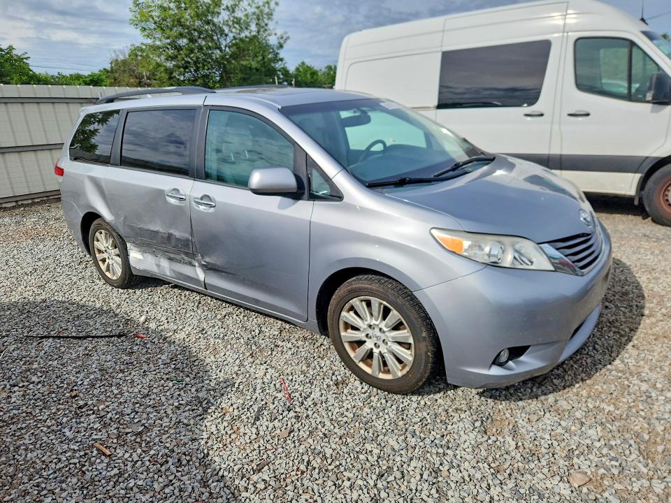 2013 Toyota Sienna მანქანა იყიდება აუქციონზე, vin: 5TDDK3DC3DS057913, აუქციონის ნომერი: 58187276