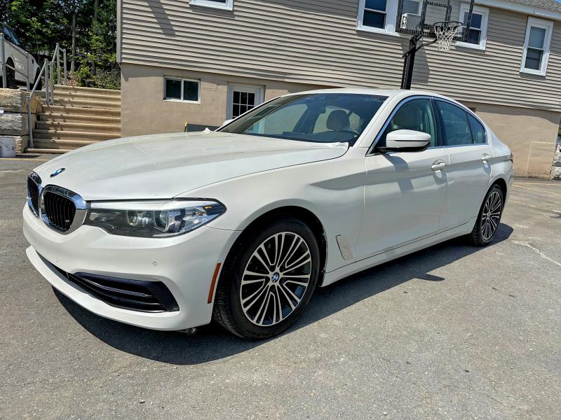 2019 Bmw 530 მანქანა იყიდება აუქციონზე, vin: WBAJA5C59KWW18744, აუქციონის ნომერი: 54454766