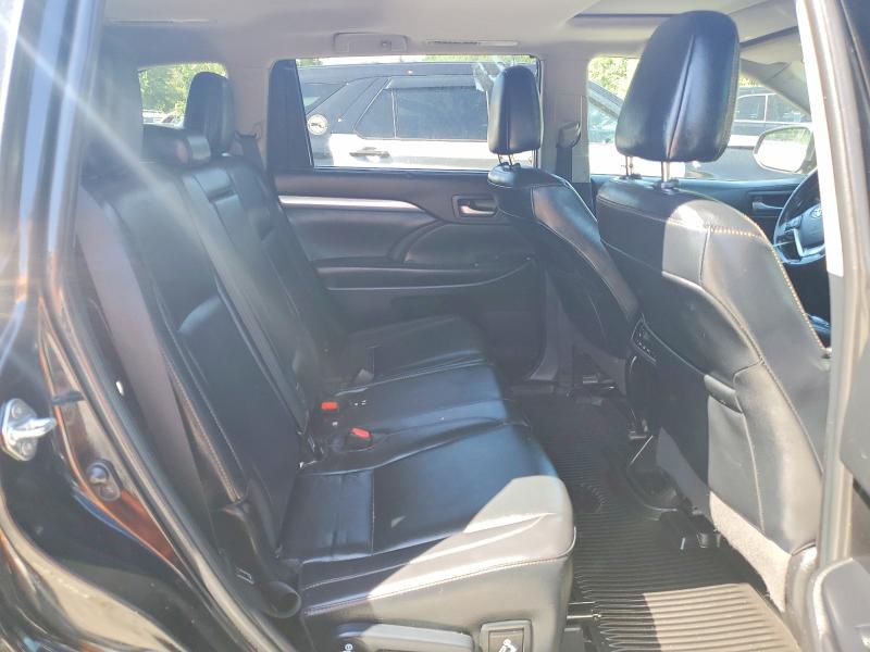 Продажа на аукционе авто 2019 Toyota Highlander, vin: 5TDJZRFH1KS580564, номер лота: 56893416