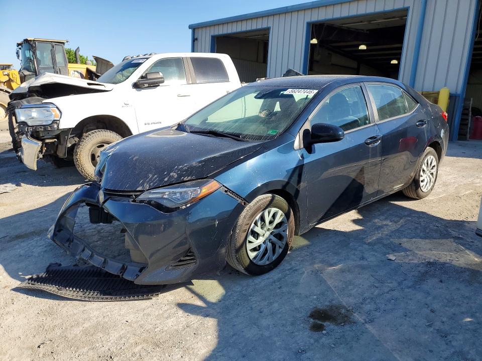 56247446 :رقم المزاد ، 2T1BURHEXHC898268 vin ، 2017 Toyota Corolla مزاد بيع