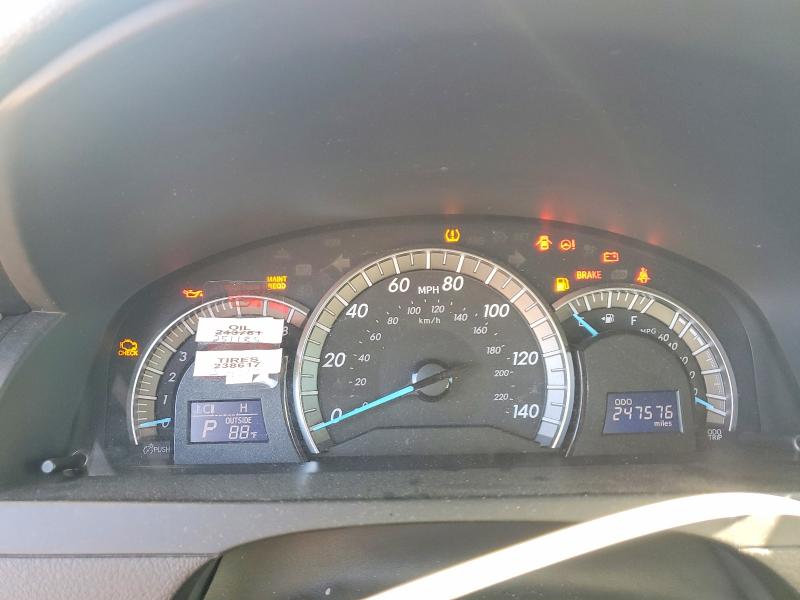 54803026 :رقم المزاد ، 4T1BF1FK3DU661960 vin ، 2013 Toyota Camry مزاد بيع