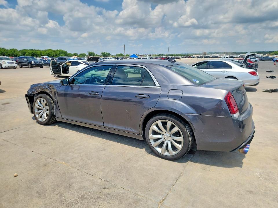 Продаж на аукціоні авто 2018 Chrysler 300, vin: 2C3CCAAG3JH315592, номер лоту: 57589206