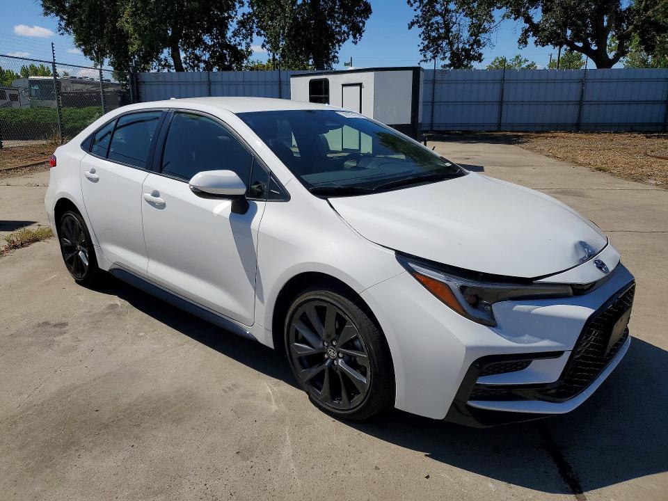 Продаж на аукціоні авто 2024 Toyota Corolla Hybrid, vin: JTDBCMFE8R3066883, номер лоту: 56703136