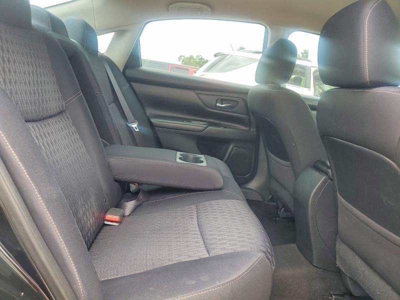 2016 Nissan Altima მანქანა იყიდება აუქციონზე, vin: 1N4AL3AP1GN359157, აუქციონის ნომერი: 56605056