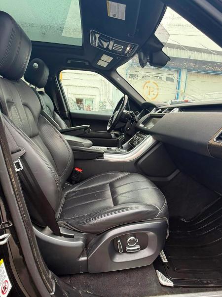Продаж на аукціоні авто 2017 Land Rover Range Rover Sport, vin: SALWR2FK9HA148327, номер лоту: 58202076
