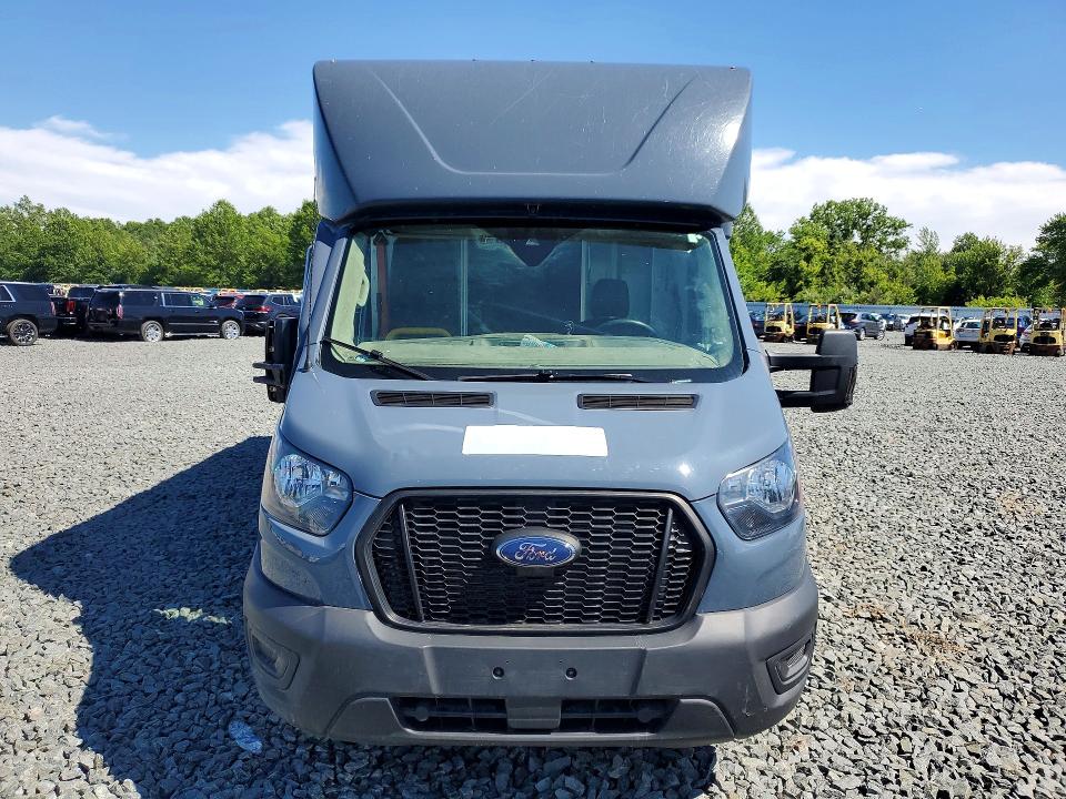 56364996 :رقم المزاد ، 1FDDF6P80MKA57495 vin ، 2021 Ford Transit مزاد بيع