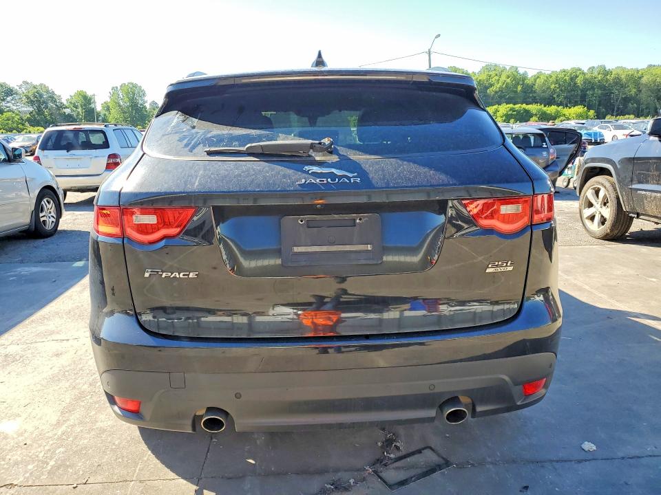 Aukcja sprzedaży 2018 Jaguar F-pace, vin: SADCK2FX0JA324122, numer aukcji: 55675846