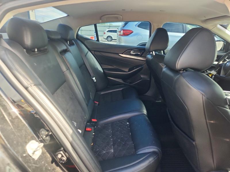 57425016 :رقم المزاد ، 1N4AA6AP9HC456739 vin ، 2017 Nissan Maxima مزاد بيع