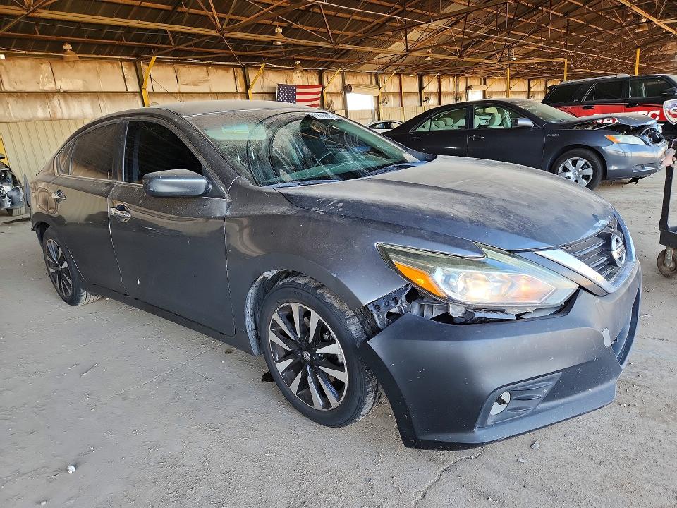 Продаж на аукціоні авто 2018 Nissan Altima, vin: 1N4AL3AP5JC242930, номер лоту: 54875306