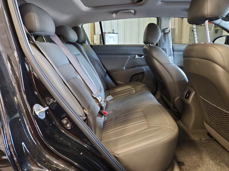 58927526 :رقم المزاد ، KNDPCCAC8G7817167 vin ، 2016 Kia Sportage مزاد بيع