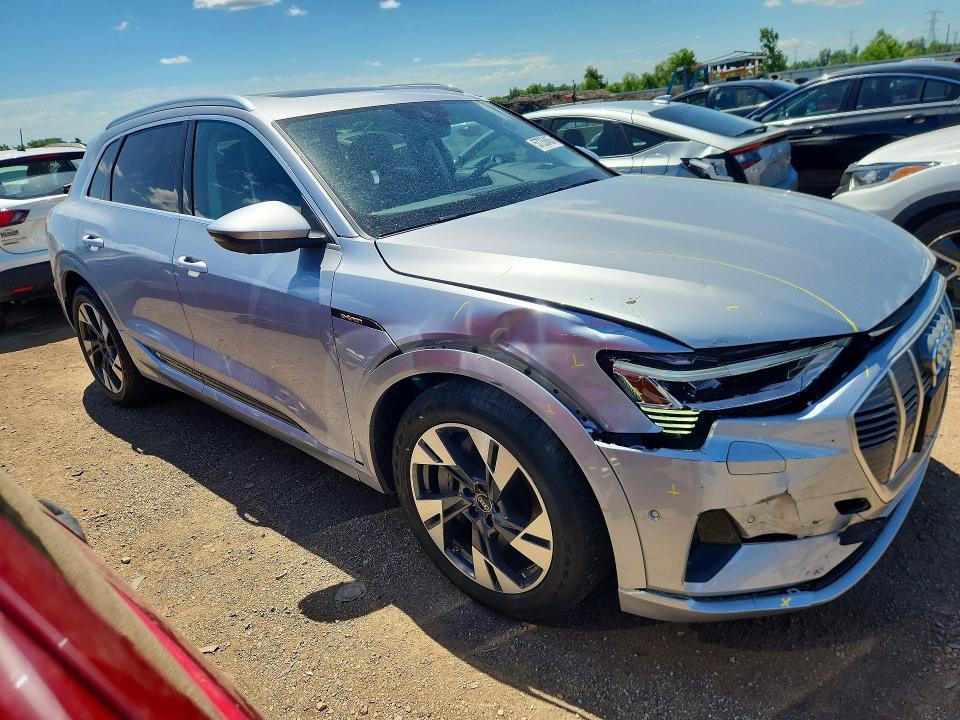 Aukcja sprzedaży 2022 Audi E-tron, vin: WA1LAAGE7NB014307, numer aukcji: 57236456