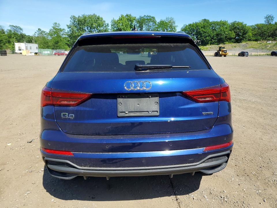 2024 Audi Q3 მანქანა იყიდება აუქციონზე, vin: WA1DECF35R1105639, აუქციონის ნომერი: 55820496