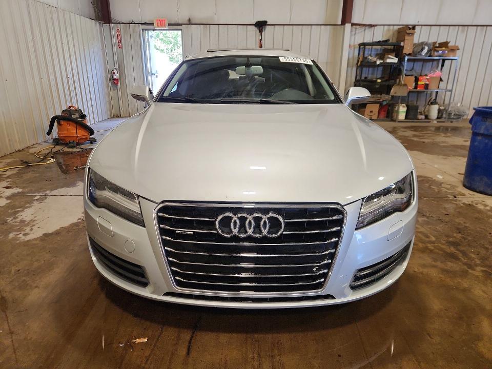 Продажа на аукционе авто 2015 Audi A7, vin: WAUWMAFC5FN009145, номер лота: 55385736