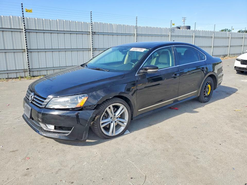 Продажа на аукционе авто 2015 Volkswagen Passat, vin: 1VWBT7A37FC040470, номер лота: 58302706
