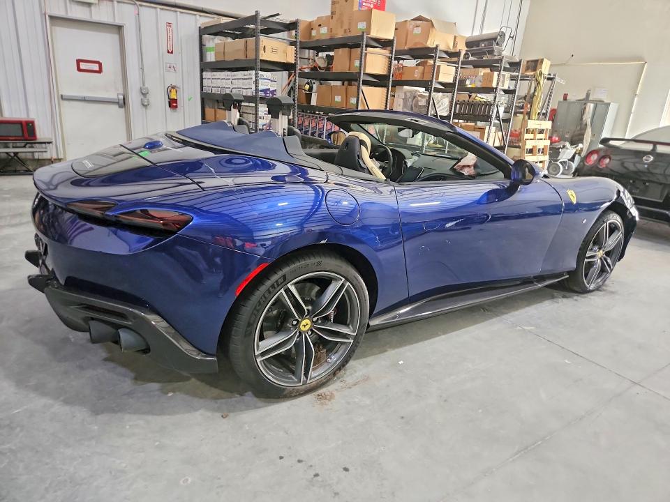57857176 :رقم المزاد ، ZFF09RPA0T0328484 vin ، 2026 Ferrari Roma Spider مزاد بيع