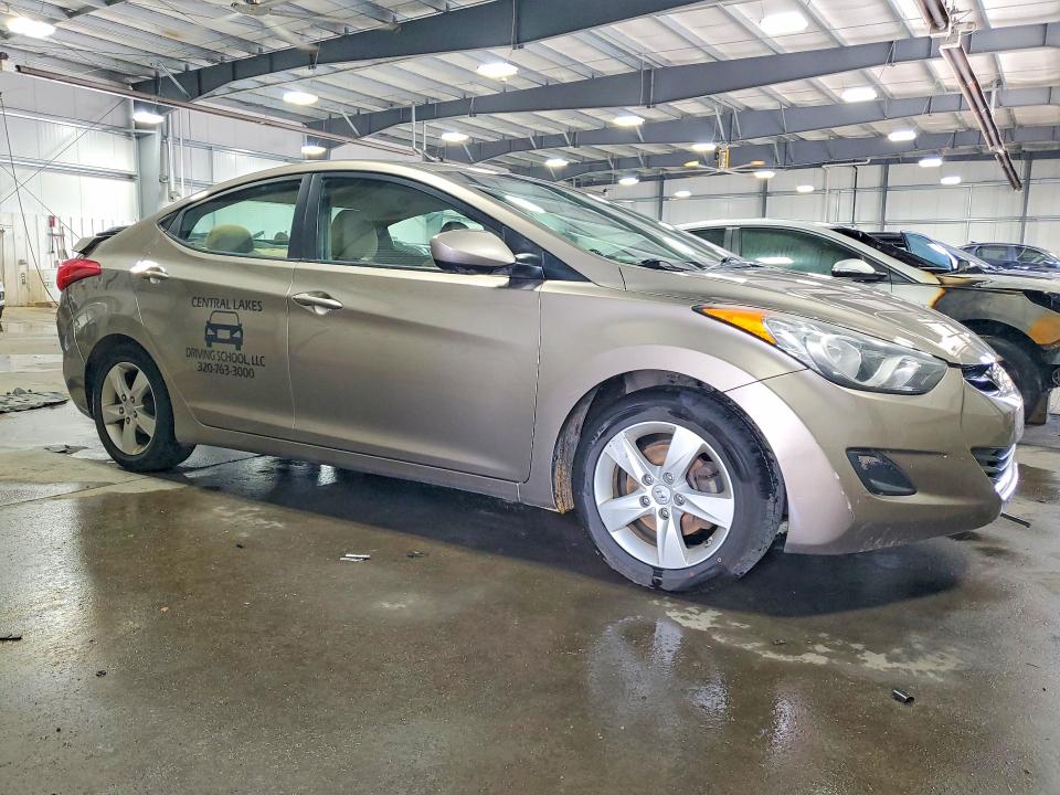 57346086 :رقم المزاد ، 5NPDH4AE9DH283924 vin ، 2013 Hyundai Elantra مزاد بيع