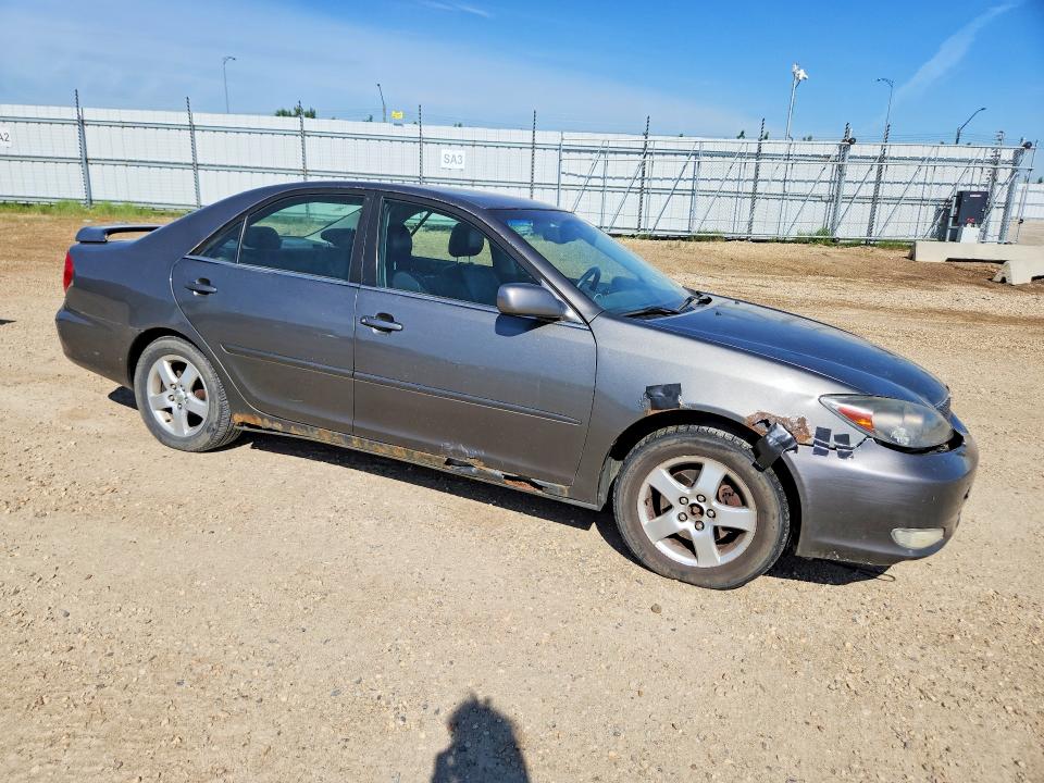 2002 Toyota Camry მანქანა იყიდება აუქციონზე, vin: JTDBF30K920033818, აუქციონის ნომერი: 57331026
