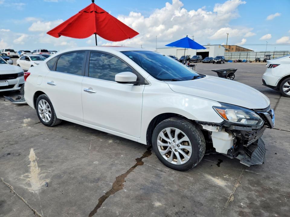 2017 Nissan Sentra მანქანა იყიდება აუქციონზე, vin: 3N1AB7AP7HY389629, აუქციონის ნომერი: 55742346