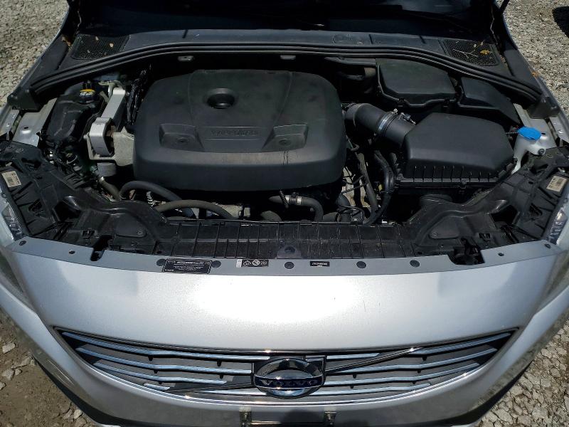 2017 Volvo S60 მანქანა იყიდება აუქციონზე, vin: LYV402TK1HB139966, აუქციონის ნომერი: 58220646