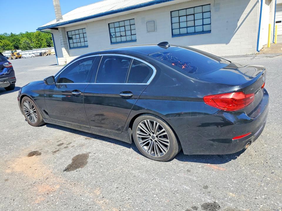 55901146 :رقم المزاد ، WBAJA7C58JG909367 vin ، 2018 Bmw 530 مزاد بيع