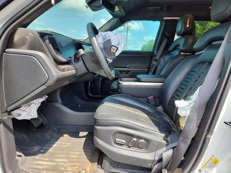 2025 Rivian R1s მანქანა იყიდება აუქციონზე, vin: 7PDSGBBAXSN052336, აუქციონის ნომერი: 58947056