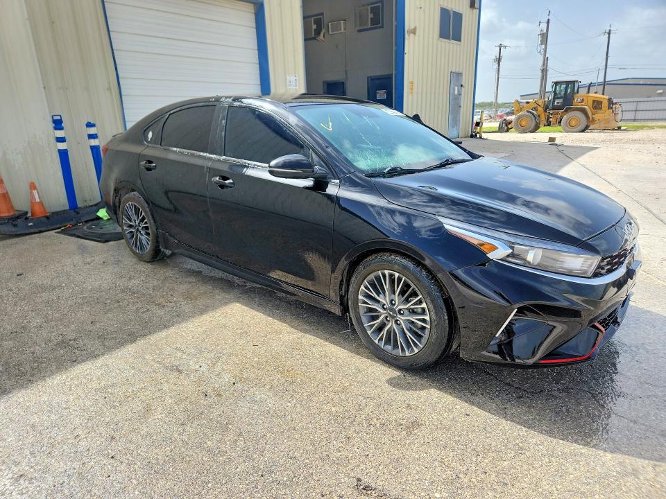 2024 Kia Forte მანქანა იყიდება აუქციონზე, vin: 3KPF54AD7RE795721, აუქციონის ნომერი: 54427906
