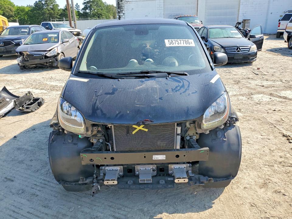 2016 Smart Fortwo მანქანა იყიდება აუქციონზე, vin: WMEFJ5DA2GK056643, აუქციონის ნომერი: 58757786