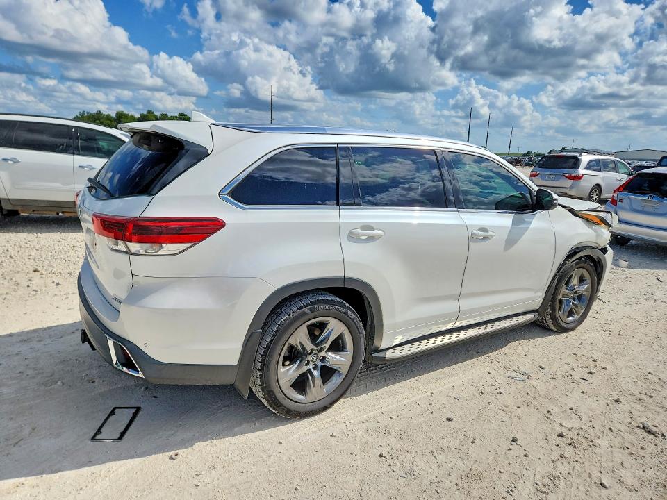 Продажа на аукционе авто 2017 Toyota Highlander, vin: 5TDYZRFH7HS193279, номер лота: 56589736