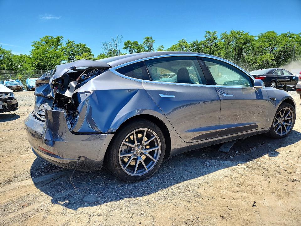2019 Tesla Model 3 მანქანა იყიდება აუქციონზე, vin: 5YJ3E1EB2KF386150, აუქციონის ნომერი: 57195876
