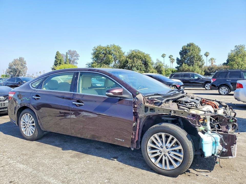 55845986 :رقم المزاد ، 4T1BD1EB8EU023924 vin ، 2014 Toyota Avalon Hybrid مزاد بيع