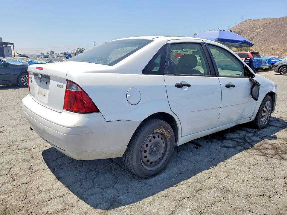 2006 Ford Focus მანქანა იყიდება აუქციონზე, vin: 1FAFP34NX6W103757, აუქციონის ნომერი: 57186756