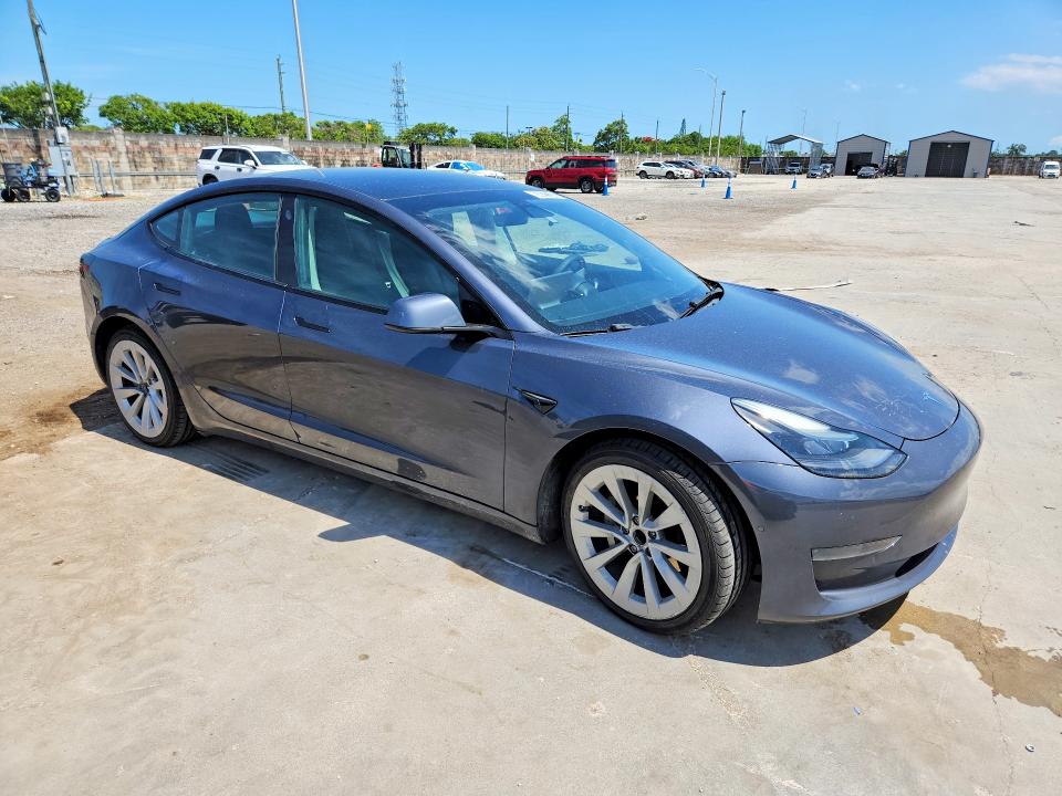 Продаж на аукціоні авто 2022 Tesla Model 3, vin: 5YJ3E1EA2NF286853, номер лоту: 85627335