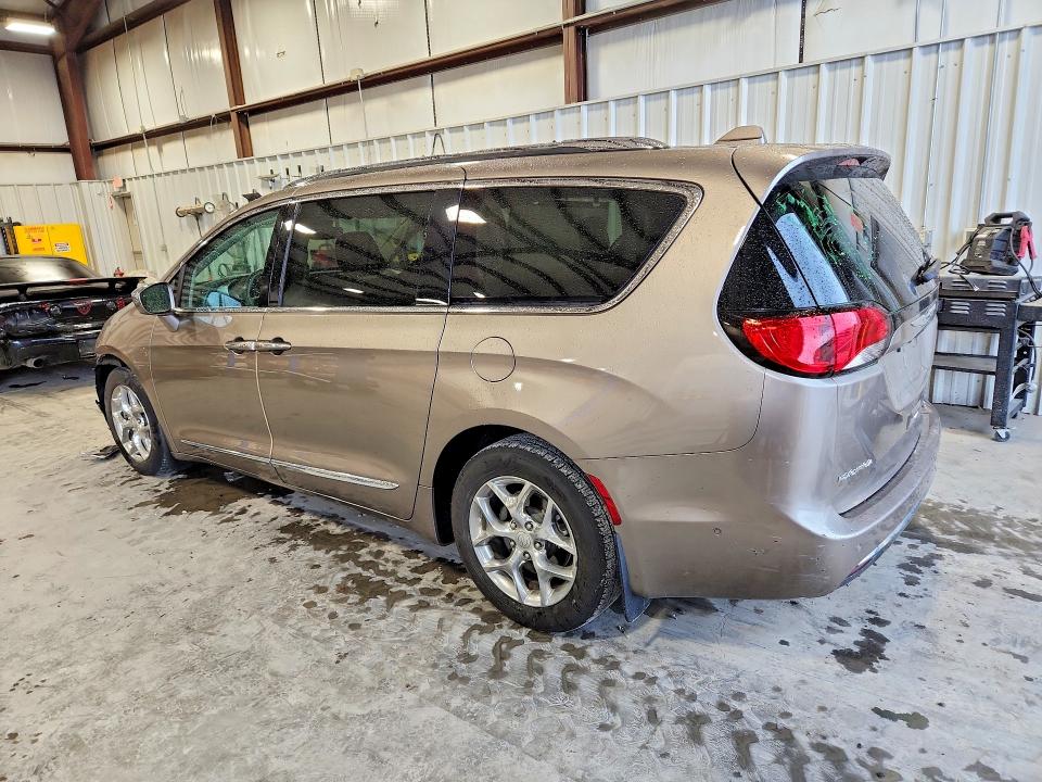 Продаж на аукціоні авто 2017 Chrysler Pacifica, vin: 2C4RC1GG3HR729067, номер лоту: 58009686