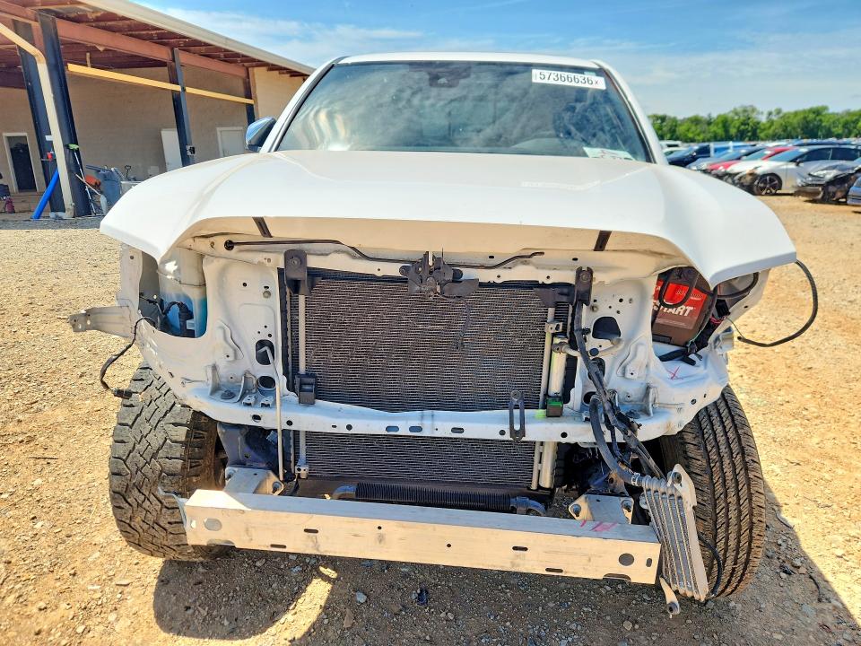 57366636 :رقم المزاد ، 3TMGZ5AN7LM317741 vin ، 2020 Toyota Tacoma مزاد بيع